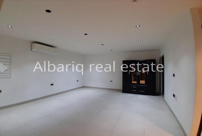 54317084 - Property Main Image