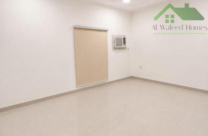 Apartment - 2 Bedrooms - 2 Bathrooms for rent in Galali - Muharraq Governorate