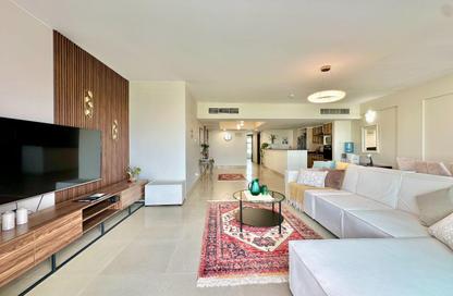 Apartment - 2 Bedrooms - 2 Bathrooms for rent in Tala Island - Amwaj Islands - Muharraq Governorate