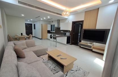 Apartment - 3 Bedrooms - 3 Bathrooms for rent in Seef - Capital Governorate