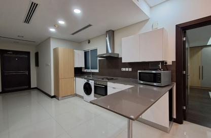 Apartment - 3 Bedrooms - 3 Bathrooms for rent in Seef - Capital Governorate Apartment - 3 Bedrooms - 3 Bathrooms for rent in Seef - Capital Governorate