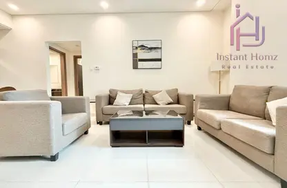 Apartment - 2 Bedrooms - 3 Bathrooms for rent in Al Juffair - Capital Governorate