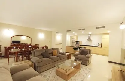 فيلا - 4 غرف نوم - 5 حمامات للايجار في أمواج هومز - أمواج - المحرق