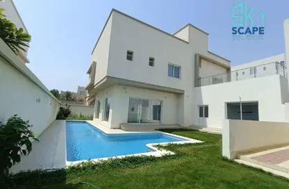 Villa - 4 Bedrooms - 5 Bathrooms for rent in Adliya - Manama - Capital Governorate