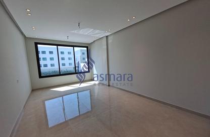 Apartment - 3 - 3 for sale in Hidd - Muharraq Governorate