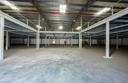 مستودع - استوديو - 1 حمام للايجار في الحد - المحرق