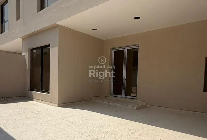 57376042 - Property Image 2
