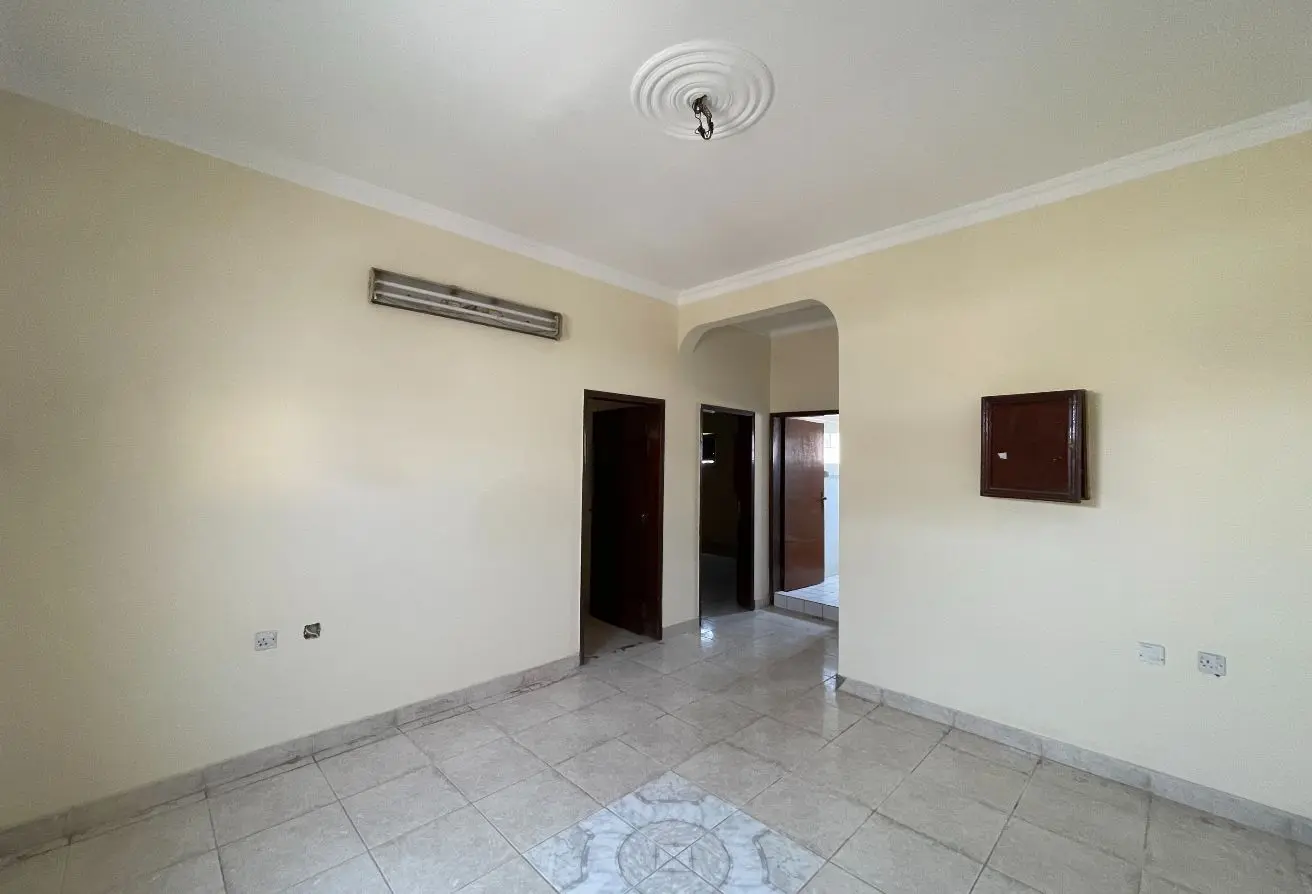 55892109 - Property Main Image