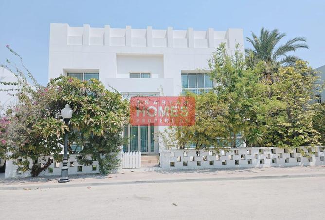 56890334 - Property Main Image