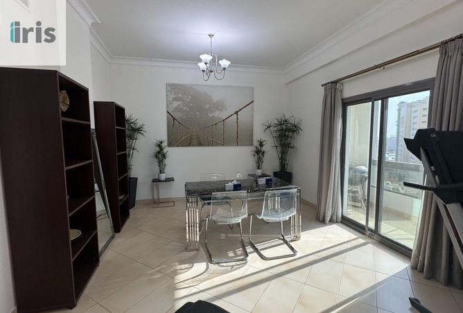 52517342 - Property Image 3