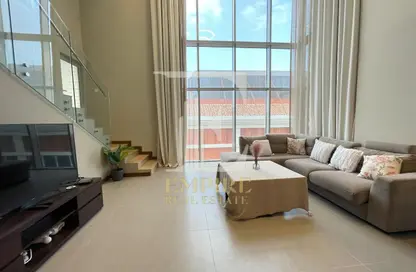 Duplex - 1 Bedroom - 2 Bathrooms for rent in Seef - Capital Governorate