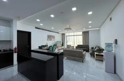 Apartment - 3 Bedrooms - 3 Bathrooms for rent in Al Juffair - Capital Governorate