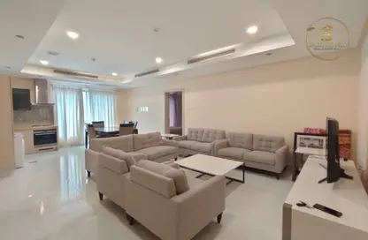 شقة - 2 غرف نوم - 3 حمامات للايجار في سار - المحافظة الشمالية