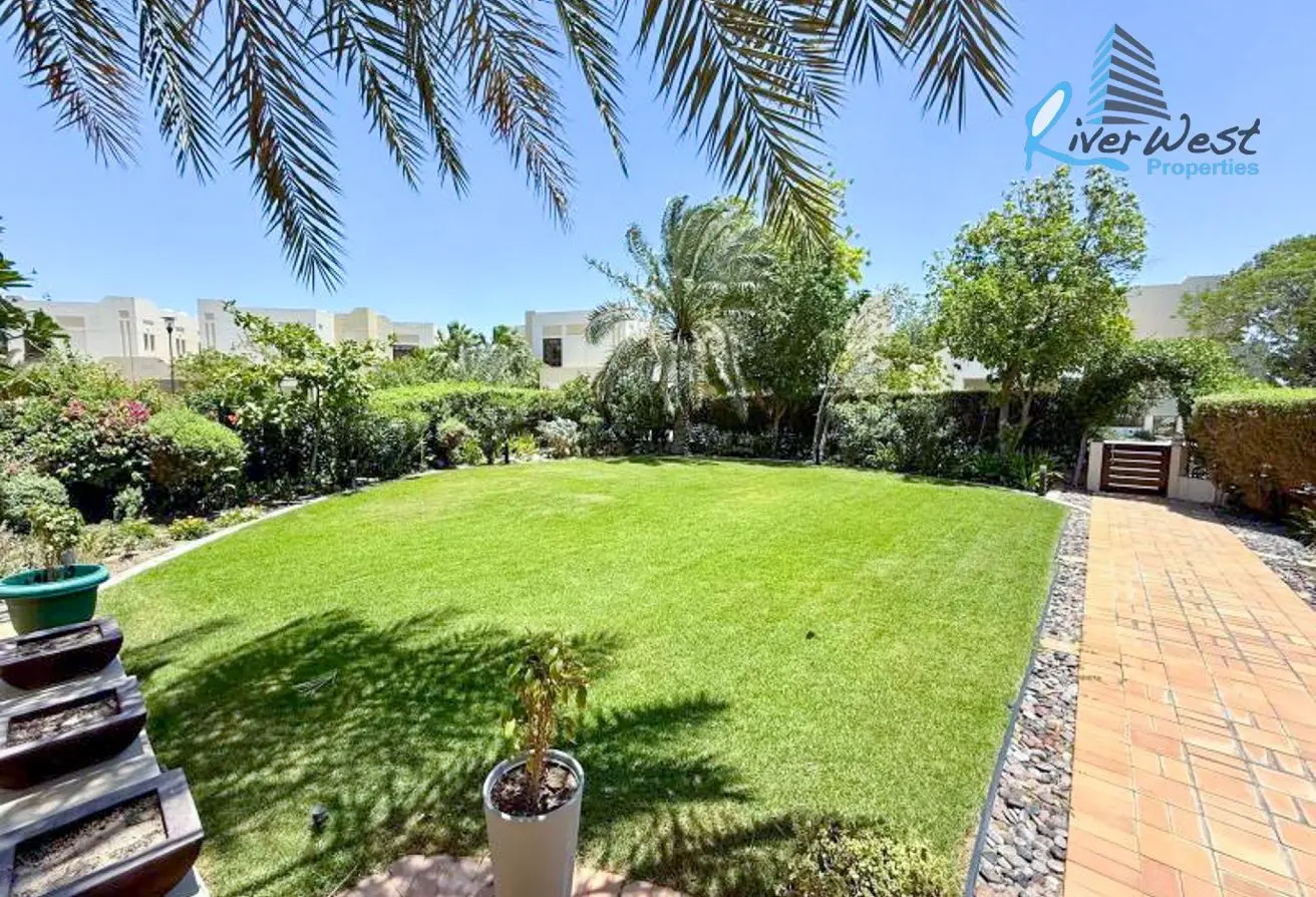 55978510 - Property Main Image
