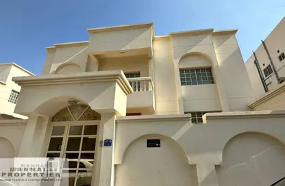 Villa - 4 Bedrooms - 5 Bathrooms for rent in Busaiteen - Muharraq Governorate