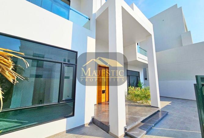 52381952 - Property Image 2