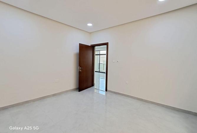 1002872 - صورة العقار 2