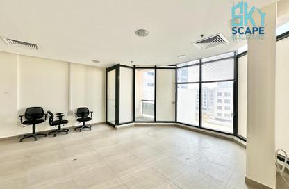 Office Space - Studio - 2 for rent in Seef - Capital Governorate