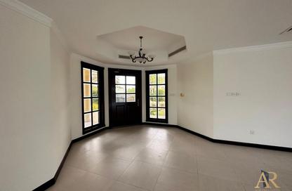 Villa - 4 - 5 for rent in Saar - Northern Governorate