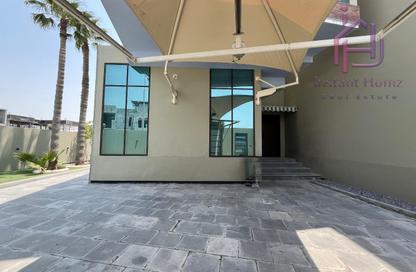 Villa - 5 Bedrooms - 6 Bathrooms for rent in Hamala - Northern Governorate