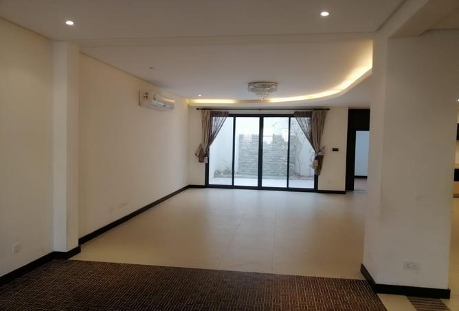 54397958 - صورة العقار 2