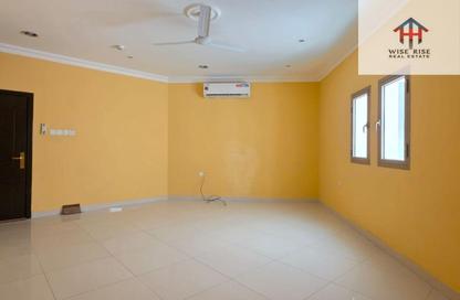 Apartment - 2 Bedrooms - 2 Bathrooms for rent in Hidd - Muharraq Governorate
