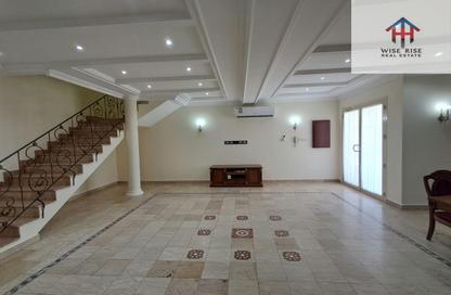 Villa - 3 - 3 for rent in Busaiteen - Muharraq Governorate