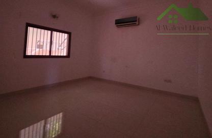 Apartment - 2 Bedrooms - 2 Bathrooms for rent in Busaiteen - Muharraq Governorate