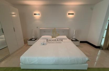 Villa - 5 - 7+ for sale in Durrat Marina - Durrat Al Bahrain - Southern Governorate