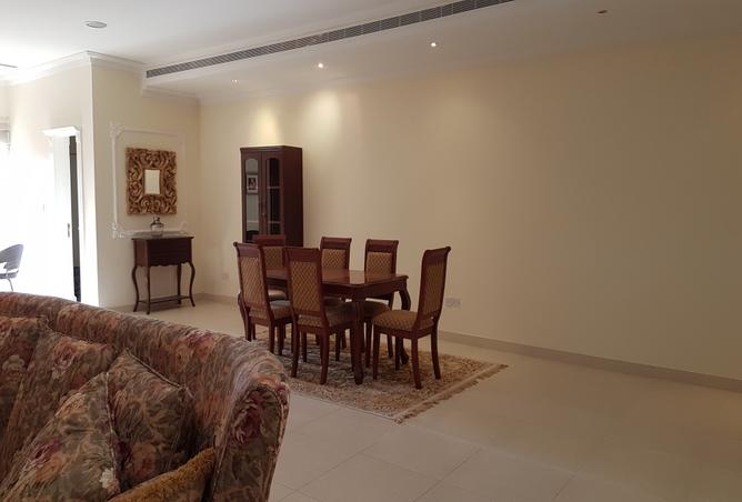 55893111 - Property Image 3