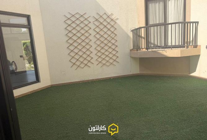 2OYNijpXEa8 - Property Image 2