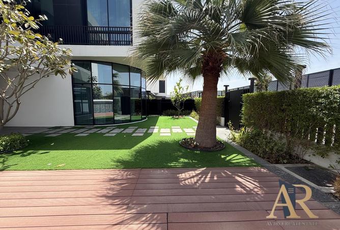 52301551 - Property Image 3