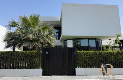 Compound - 4 Bedrooms - 5 Bathrooms for rent in Hamala - Northern Governorate