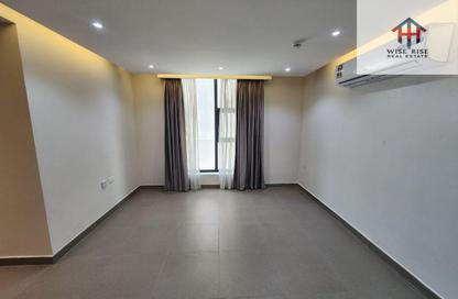 Apartment - 2 Bedrooms - 2 Bathrooms for rent in Hidd - Muharraq Governorate