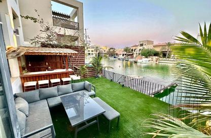 Villa - 4 - 4 for rent in Al Marsa Floating City - Amwaj Islands - Muharraq Governorate