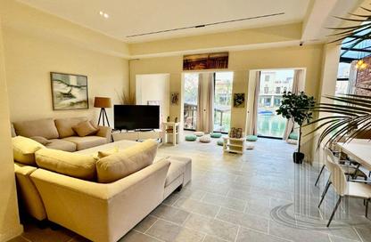Villa - 4 - 4 for rent in Al Marsa Floating City - Amwaj Islands - Muharraq Governorate