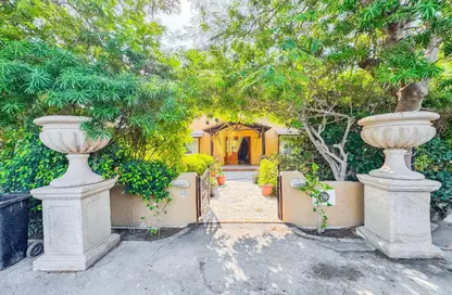 Villa - 4 Bedrooms - 3 Bathrooms for rent in Saar - Northern Governorate