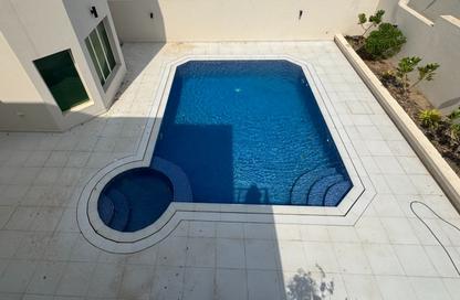 Villa - 4 Bedrooms - 5 Bathrooms for rent in Janabiya - Northern Governorate