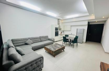 Apartment - 1 - 1 for rent in Al Juffair - Capital Governorate