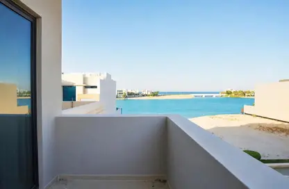 Villa - 5 Bedrooms - 5 Bathrooms for sale in Amwaj Islands - Muharraq Governorate