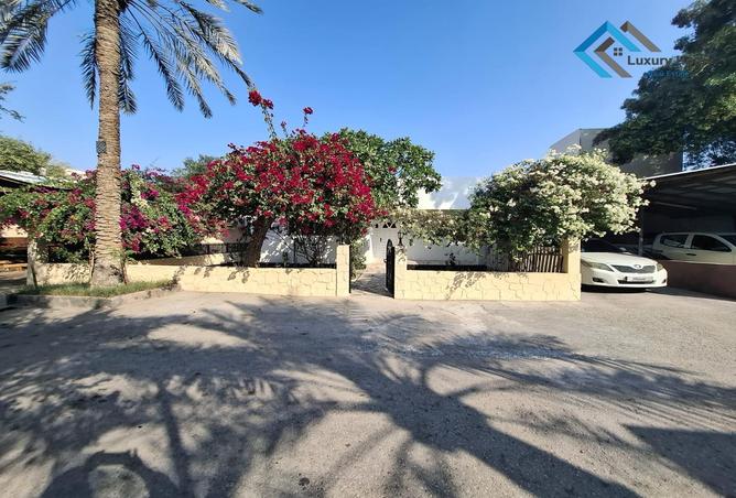 52327457 - Property Image 2