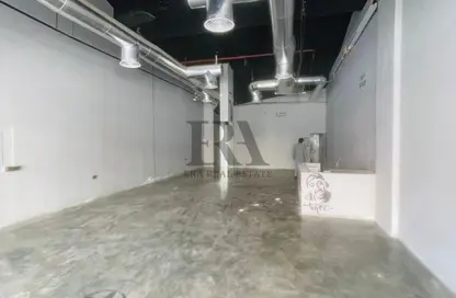 Shop - Studio - 1 Bathroom for rent in Exhibition Road - Hoora - Capital Governorate