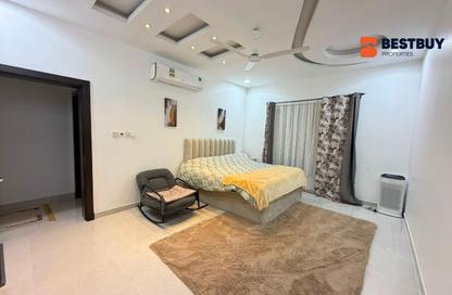 Apartment - 4 Bedrooms - 5 Bathrooms for rent in Hidd - Muharraq Governorate
