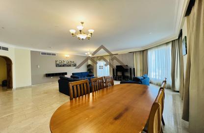 Apartment - 3 Bedrooms - 3 Bathrooms for rent in Al Juffair - Capital Governorate