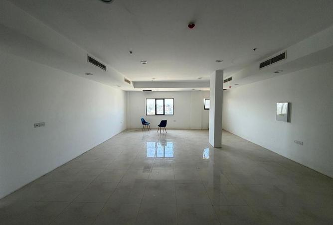 1000383 - Property Image 2