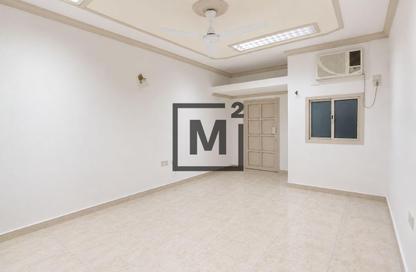 Apartment - 1 Bedroom - 1 Bathroom for rent in Bani Jamra - Northern Governorate Apartment - 1 Bedroom - 1 Bathroom for rent in Bani Jamra - Northern Governorate