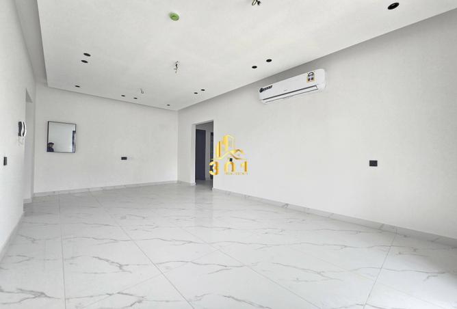 52222644 - Property Image 2