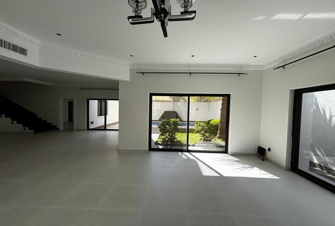 55893074 - Property Image 2