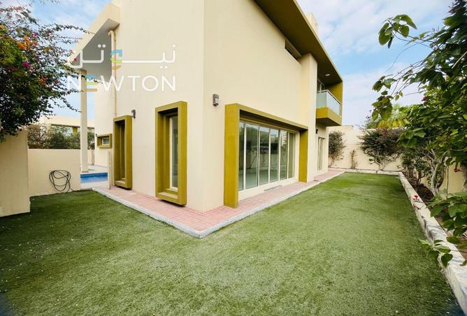 Private Pool | Spacious | Refurbished | Modern - Widok 3