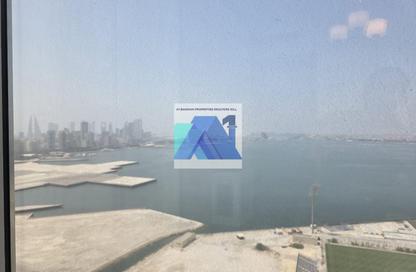 Apartment - 2 Bedrooms - 3 Bathrooms for rent in Al Juffair - Capital Governorate